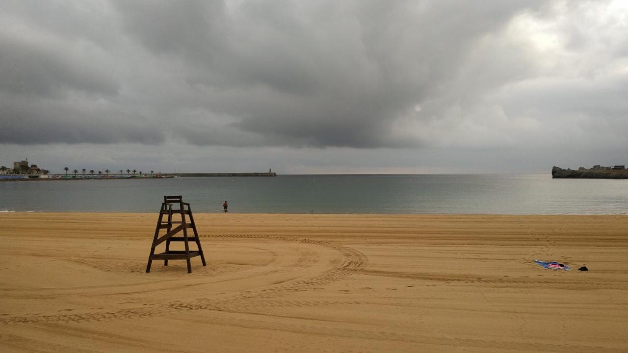 Appartement Apartamento Con Piscinas à Castro Urdiales Extérieur photo